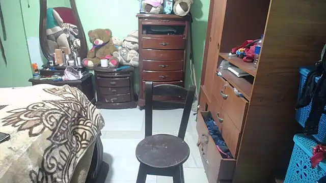 Snapshot of jazmin_mature_ chatting on 28, 10, 2025 jazmin mature online show from 28, 10, 2025