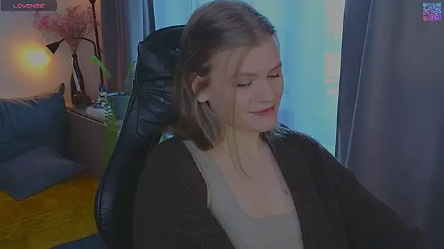 Snapshot of _JessieVibes chatting on 24, 4, 2026 JessieVibes online show from 24, 4, 2026