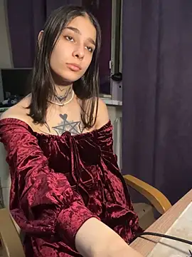 mollyEXD online show from 25, 11, 2025