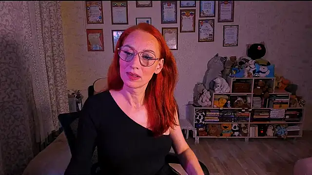 Snapshot of red_rocco chatting on 5, 3, 2025 red rocco online show from 5, 3, 2025