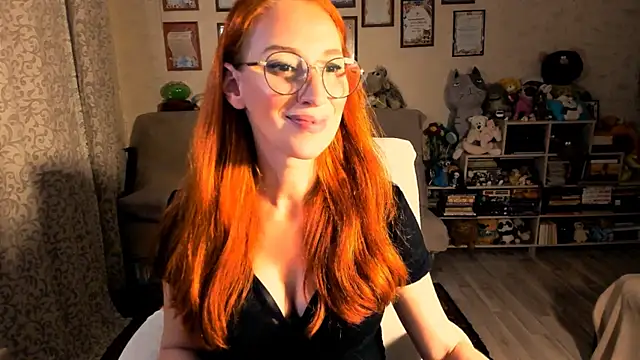 red rocco online show from 4, 11, 2025