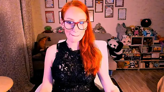 red rocco online show from 14, 11, 2025