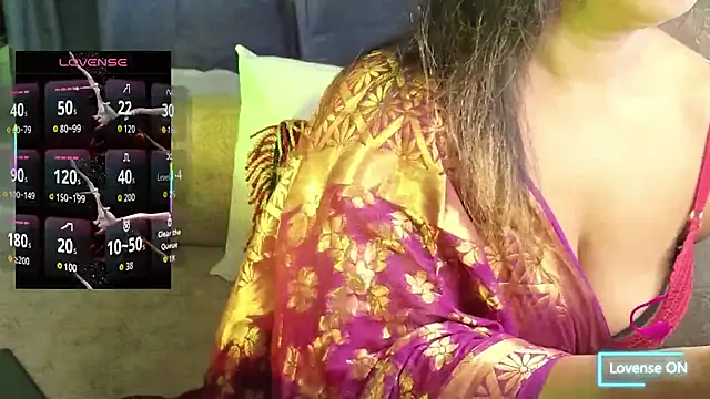 Bengali Cute Girl online show from 18, 9, 2025