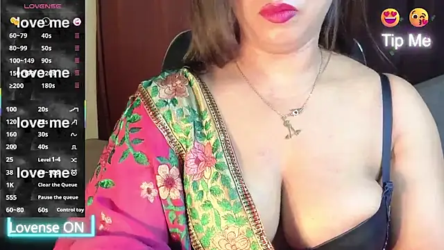 Snapshot of Bengali_Cute_Girl chatting on 19, 4, 2026 Bengali Cute Girl online show from 19, 4, 2026