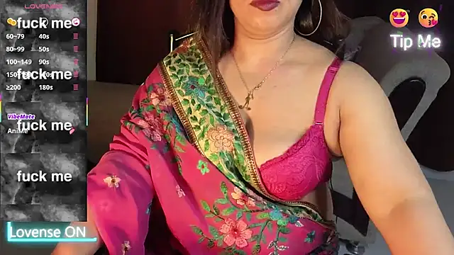 Snapshot of Bengali_Cute_Girl chatting on 11, 5, 2026 Bengali Cute Girl online show from 11, 5, 2026