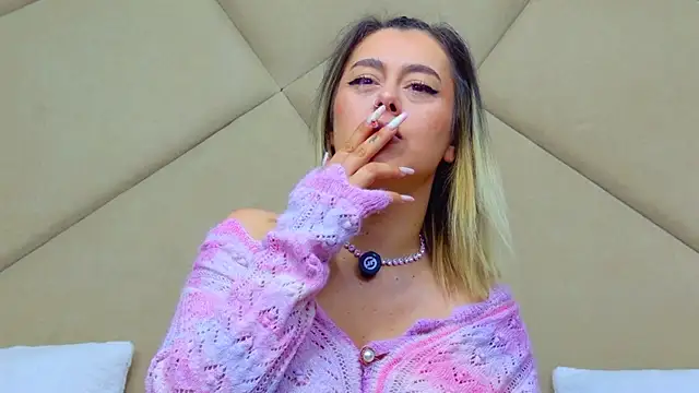 ChloeFrost online show from 18, 5, 2026