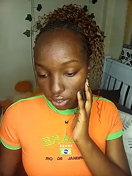 Vprettieeer online show from 4, 3, 2025