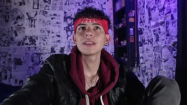 Snapshot of Mickey_Magic chatting on 21, 11, 2025 Mickey Magic online show from 21, 11, 2025