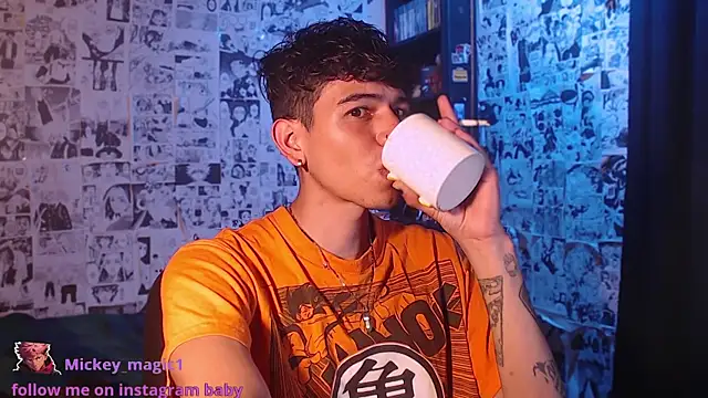 Snapshot of Mickey_Magic chatting on 1, 12, 2025 Mickey Magic online show from 1, 12, 2025