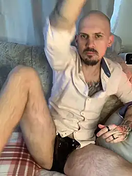 Snapshot of AssHunter4k chatting on 13, 3, 2025 AssHunter4k online show from 13, 3, 2025