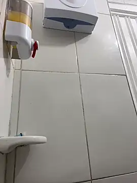 Miia Jazmin online show from 22, 3, 2025