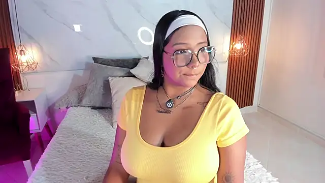 Snapshot of isabella_zc chatting on 28, 4, 2026 isabella zc online show from 28, 4, 2026