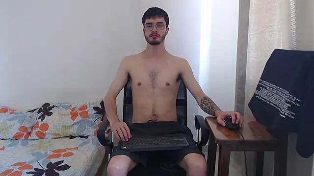 Aleex Miller online show from 3, 11, 2025