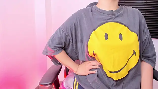 Snapshot of ah_mara_ chatting on 19, 11, 2025 ah mara online show from 19, 11, 2025