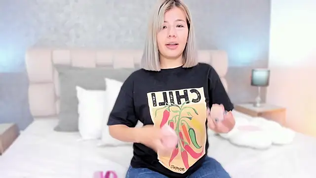 Snapshot of ah_mara_ chatting on 3, 12, 2025 ah mara online show from 3, 12, 2025