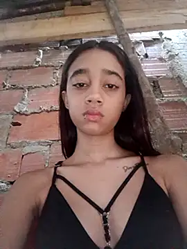 Zoe Sweett18 online show from 10, 2, 2025