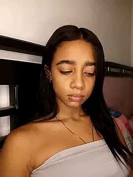 Zoe Sweett18 online show from 11, 3, 2026