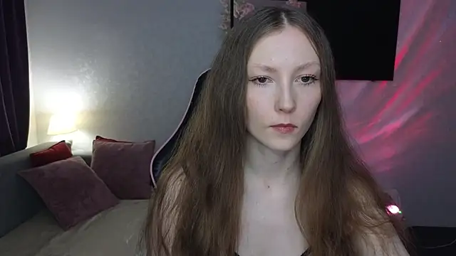 Snapshot of Sweeet_Lilit chatting on 7, 10, 2025 Sweeet Lilit online show from 7, 10, 2025