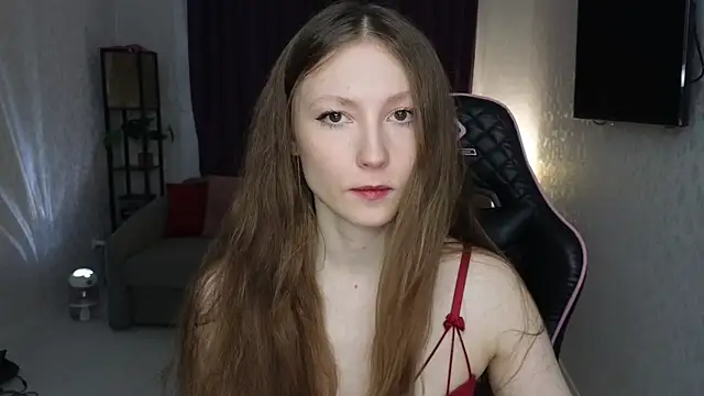 Snapshot of Sweeet_Lilit chatting on 14, 12, 2025 Sweeet Lilit online show from 14, 12, 2025