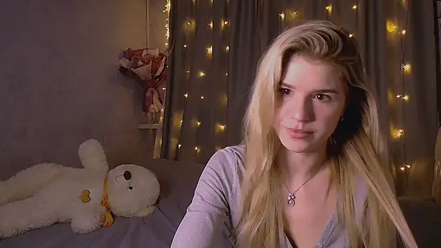 Snapshot of Melissa_smith_ chatting on 10, 10, 2025 Melissa smith  online show from 10, 10, 2025