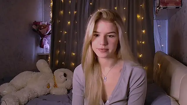 Snapshot of Melissa_smith_ chatting on 11, 10, 2025 Melissa smith  online show from 11, 10, 2025