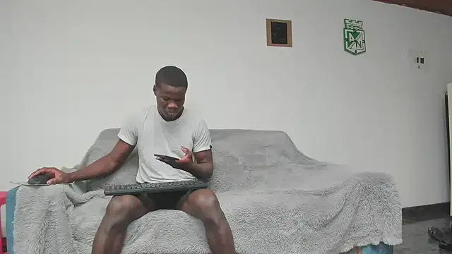 Snapshot of nene-5 chatting on 18, 9, 2025 nene-5 online show from 18, 9, 2025