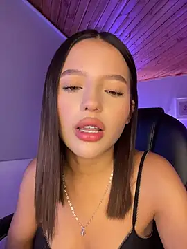 Sofia18 pinkk online show from 2, 7, 2026