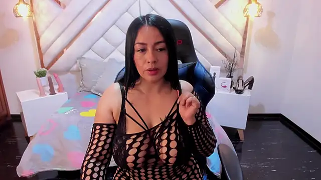 ariannajones online show from 26, 2, 2025