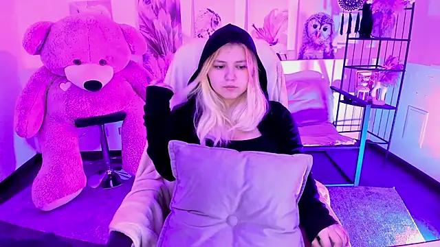 DiaAngell online show from 27, 11, 2025