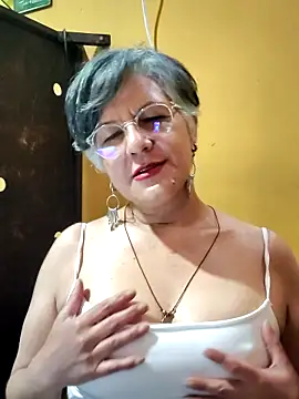 ilonna2025 online show from 17, 6, 2026