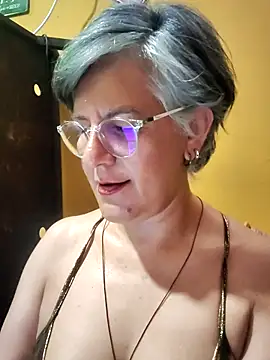ilonna2025 online show from 27, 6, 2026