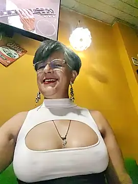 ilonna2025 online show from 15, 7, 2026