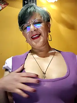 ilonna2025 online show from 16, 7, 2026
