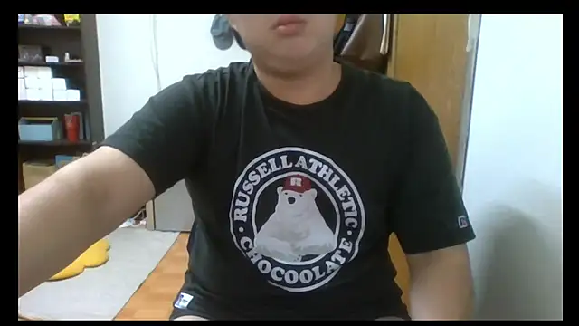 Snapshot of saint1020 chatting on 6, 11, 2025 saint1020 online show from 6, 11, 2025