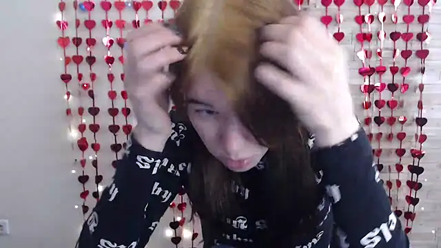 Snapshot of Liana_Ray chatting on 12, 2, 2025 Liana Ray online show from 12, 2, 2025