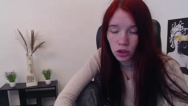 Snapshot of Liana_Ray chatting on 9, 3, 2025 Liana Ray online show from 9, 3, 2025