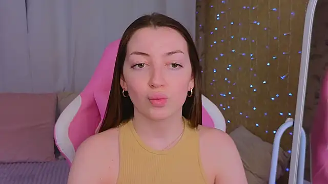 Ann moon   online show from 15, 2, 2025