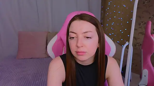 Ann moon   online show from 22, 2, 2025