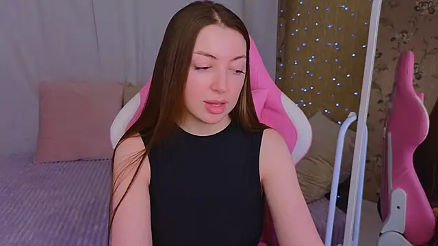 Ann moon   online show from 22, 2, 2025