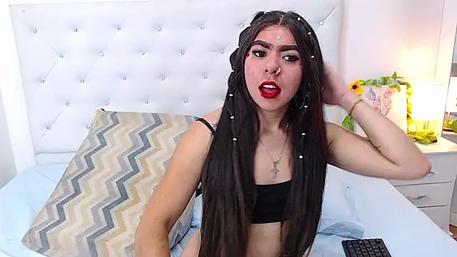 ninanaughty13 online show from 30, 1, 2025