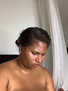 Snapshot of madell chatting on 25, 2, 2026 madell online show from 25, 2, 2026