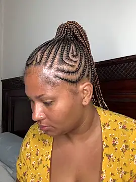 Snapshot of madell chatting on 12, 3, 2026 madell online show from 12, 3, 2026