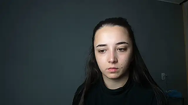 Eva Gloryy online show from 28, 9, 2025