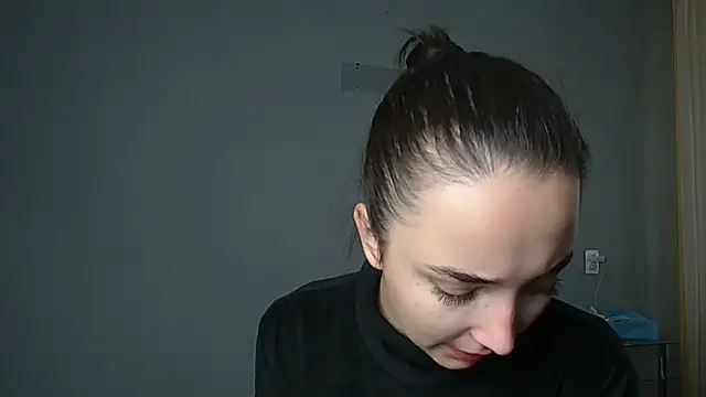 Eva Gloryy online show from 29, 9, 2025