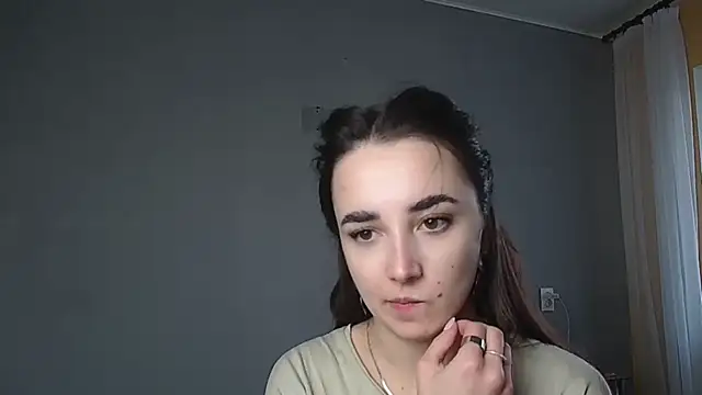 Snapshot of Eva_Gloryy chatting on 7, 3, 2026 Eva Gloryy online show from 7, 3, 2026