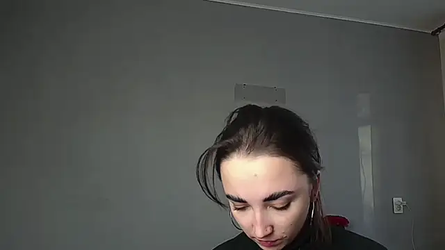 Snapshot of Eva_Gloryy chatting on 9, 3, 2026 Eva Gloryy online show from 9, 3, 2026