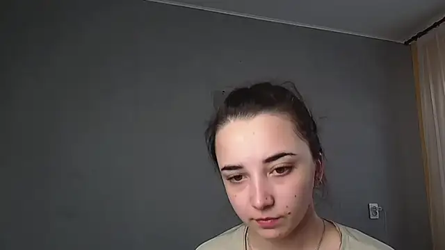 Snapshot of Eva_Gloryy chatting on 12, 3, 2026 Eva Gloryy online show from 12, 3, 2026