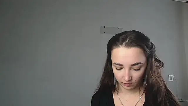 Snapshot of Eva_Gloryy chatting on 17, 3, 2026 Eva Gloryy online show from 17, 3, 2026