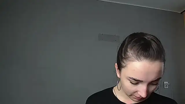 Snapshot of Eva_Gloryy chatting on 18, 3, 2026 Eva Gloryy online show from 18, 3, 2026