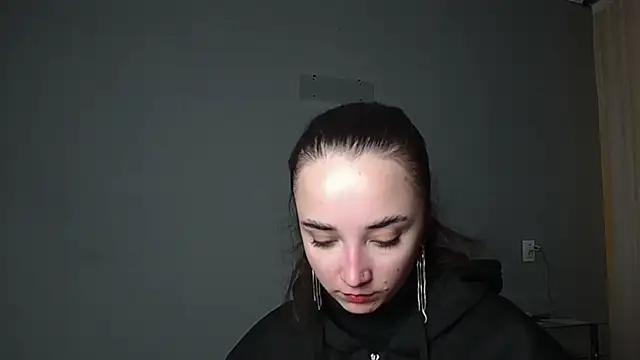 Snapshot of Eva_Gloryy chatting on 20, 4, 2026 Eva Gloryy online show from 20, 4, 2026